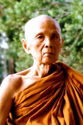 2019-july-Charity-Practice-Ceremony-To-Phrakhru-Thammathorn-Sumon-Nonthigo