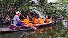 nature-trail-study-preparing-new-monks-to-study-eat-as-is