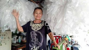 Make-merit-to-reduce-plastic-bag-waste-2
